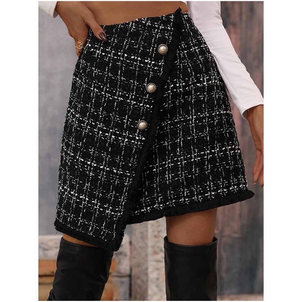 Classic Button Detail Tweed Mini Skirt